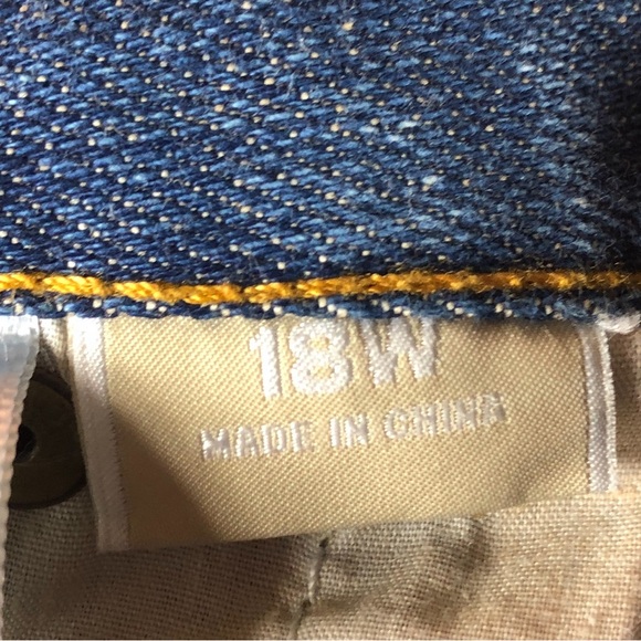 MICHAEL KORS Plus Jeans - Picture 10 of 10